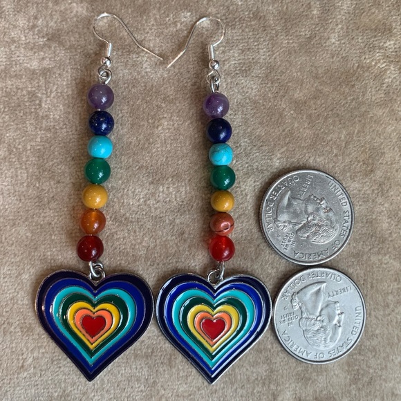 ✨NWT✨ 7 Chakra Rainbow Heart Earrings✨ ✨Hand Crafted… - Picture 8 of 8